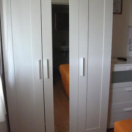 Tirrenia Hotell 3*
