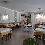 Hotel Tirrenia 3*